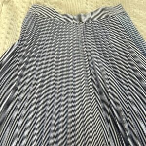 Scotch & Soda skirt- new(wear it once) high rise midi skirt